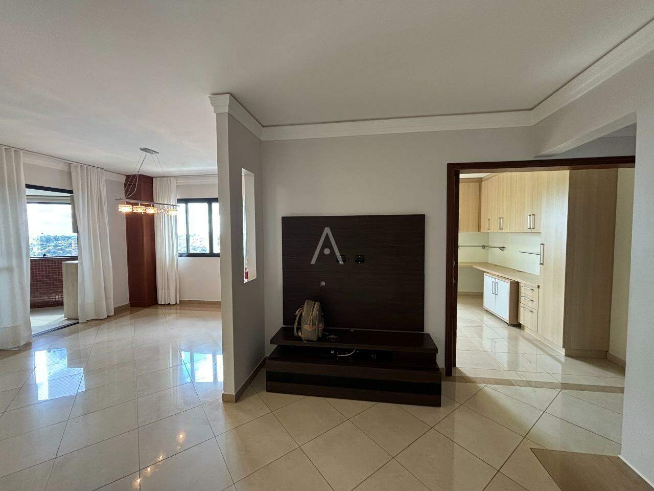 Apartamento para à venda no Bairro CENTRO em CASCAVEL: