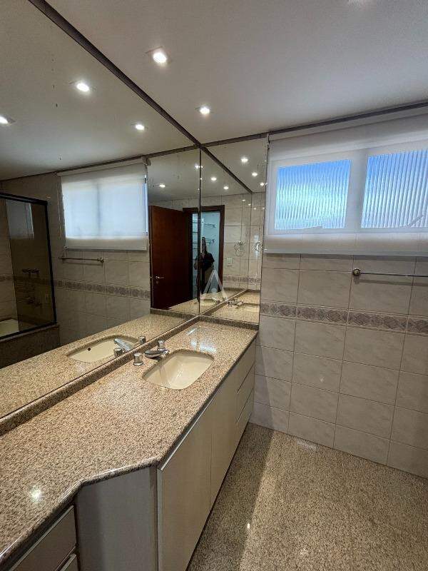 Apartamento para à venda no Bairro CENTRO em CASCAVEL:
