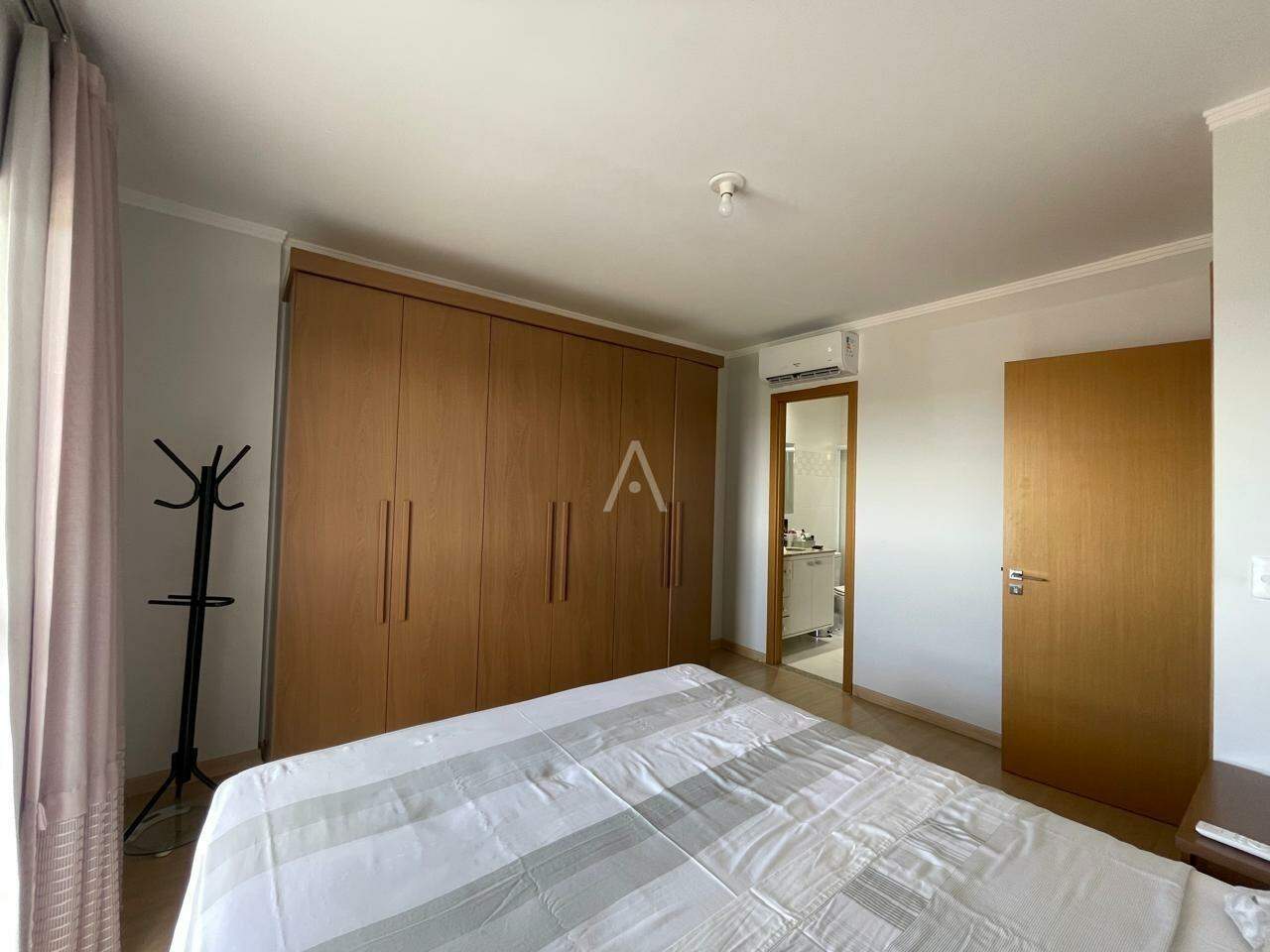 Apartamento para à venda no Bairro CENTRO em CASCAVEL: