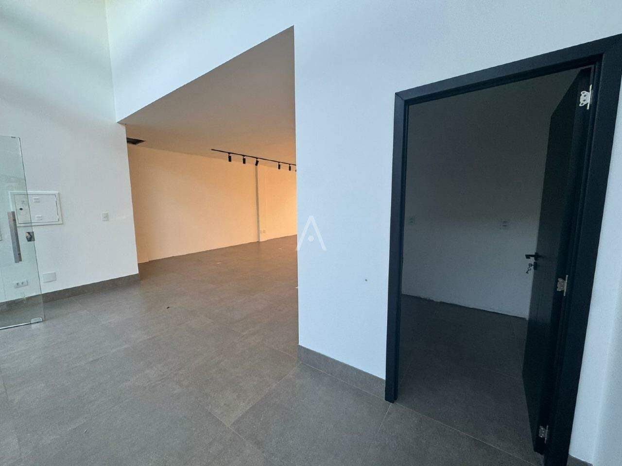 Sala Comercial para para aluguel no Bairro CENTRO em CASCAVEL: 