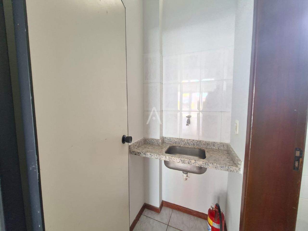 Sala Comercial para para aluguel no Bairro CENTRO em CASCAVEL: 