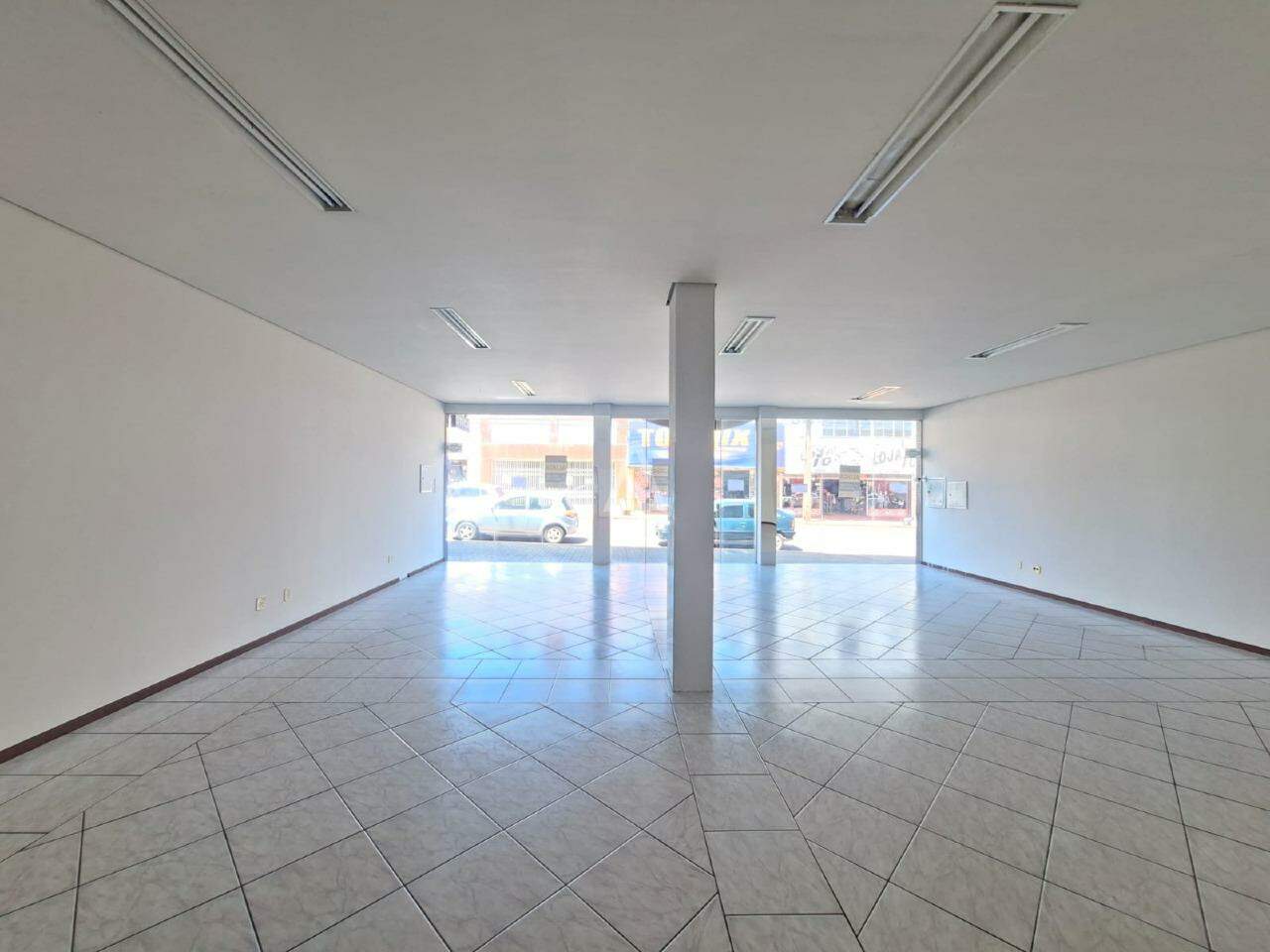 Sala Comercial para para aluguel no Bairro CENTRO em CASCAVEL: 