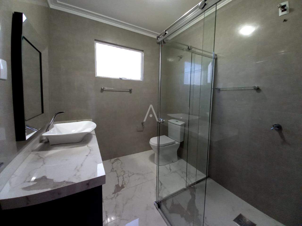 Casa Residencial para à venda no Bairro JARDIM LA SALLE em TOLEDO: