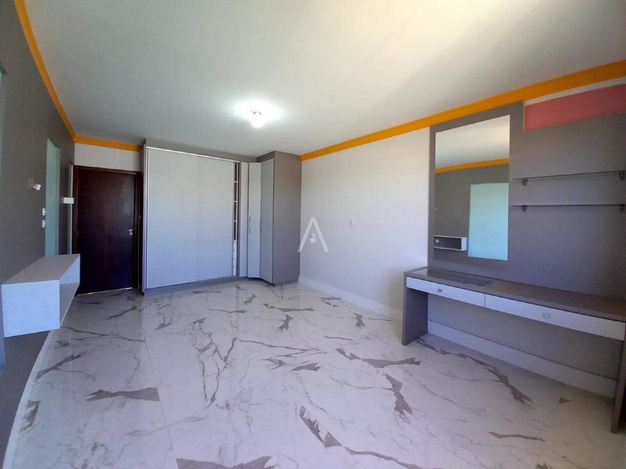 Casa Residencial para à venda no Bairro JARDIM LA SALLE em TOLEDO: