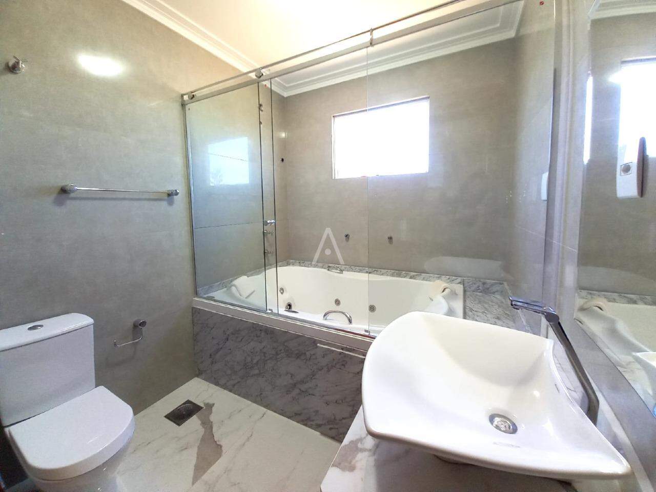 Casa Residencial para à venda no Bairro JARDIM LA SALLE em TOLEDO: