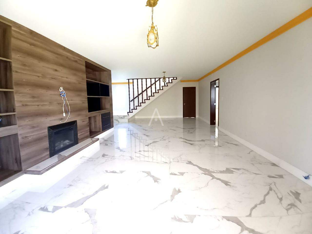Casa Residencial para à venda no Bairro JARDIM LA SALLE em TOLEDO: