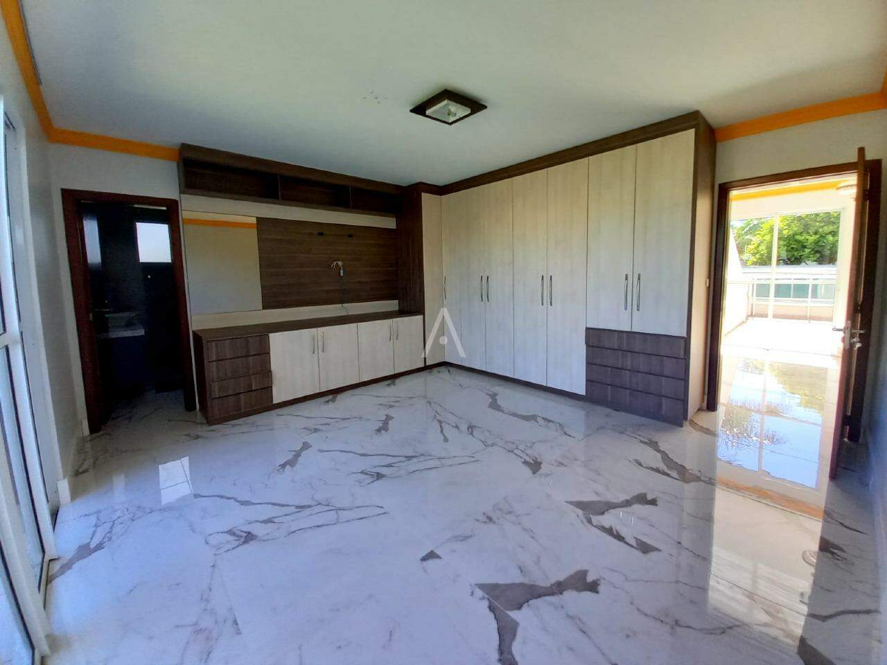 Casa Residencial para à venda no Bairro JARDIM LA SALLE em TOLEDO: