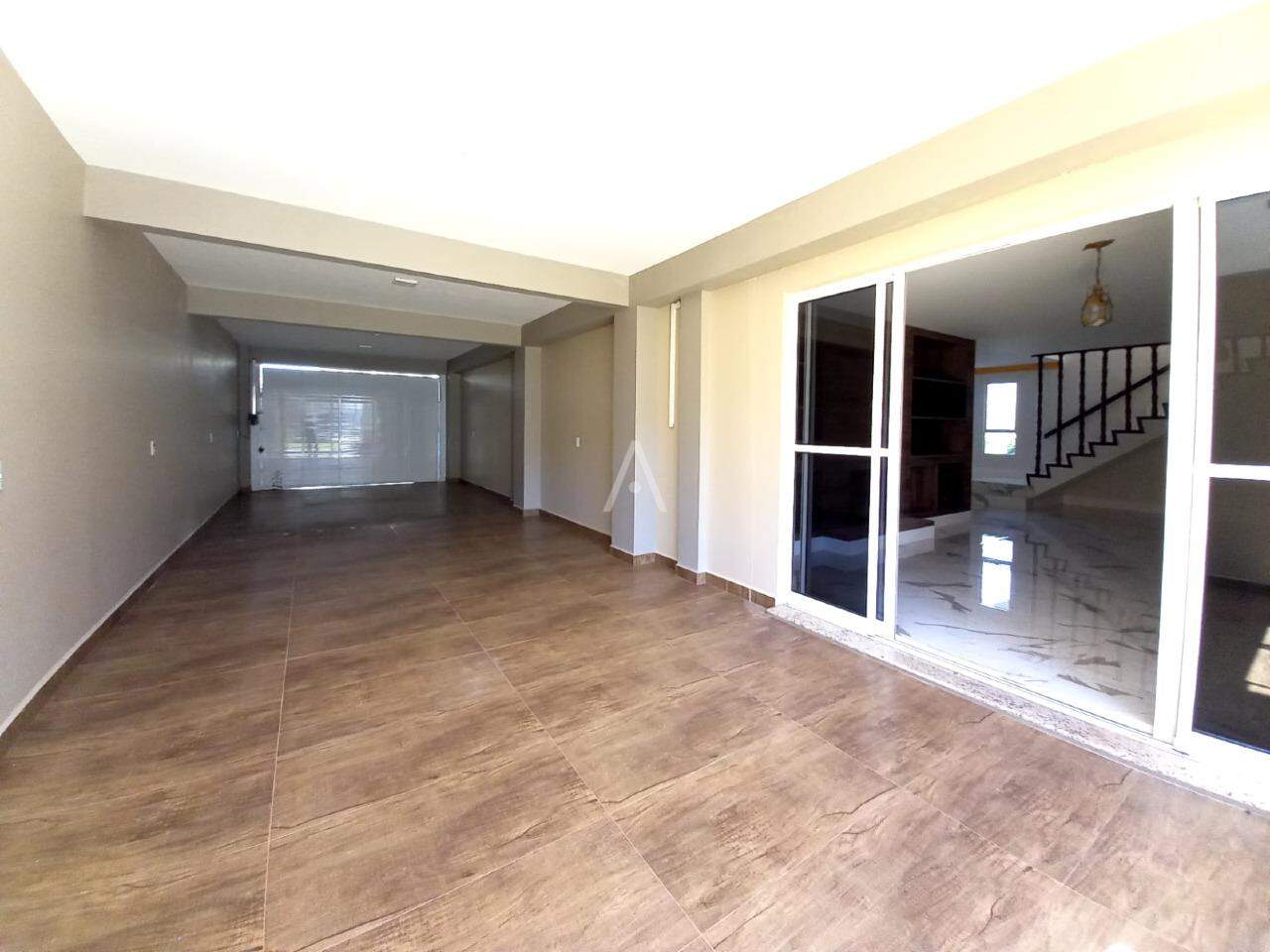 Casa Residencial para à venda no Bairro JARDIM LA SALLE em TOLEDO: 