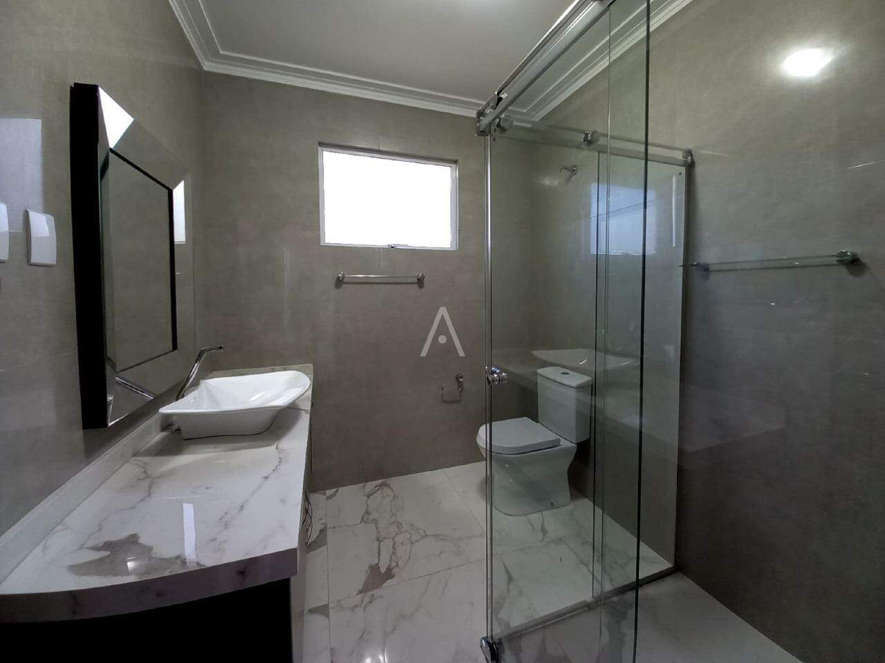 Casa Residencial para à venda no Bairro JARDIM LA SALLE em TOLEDO: