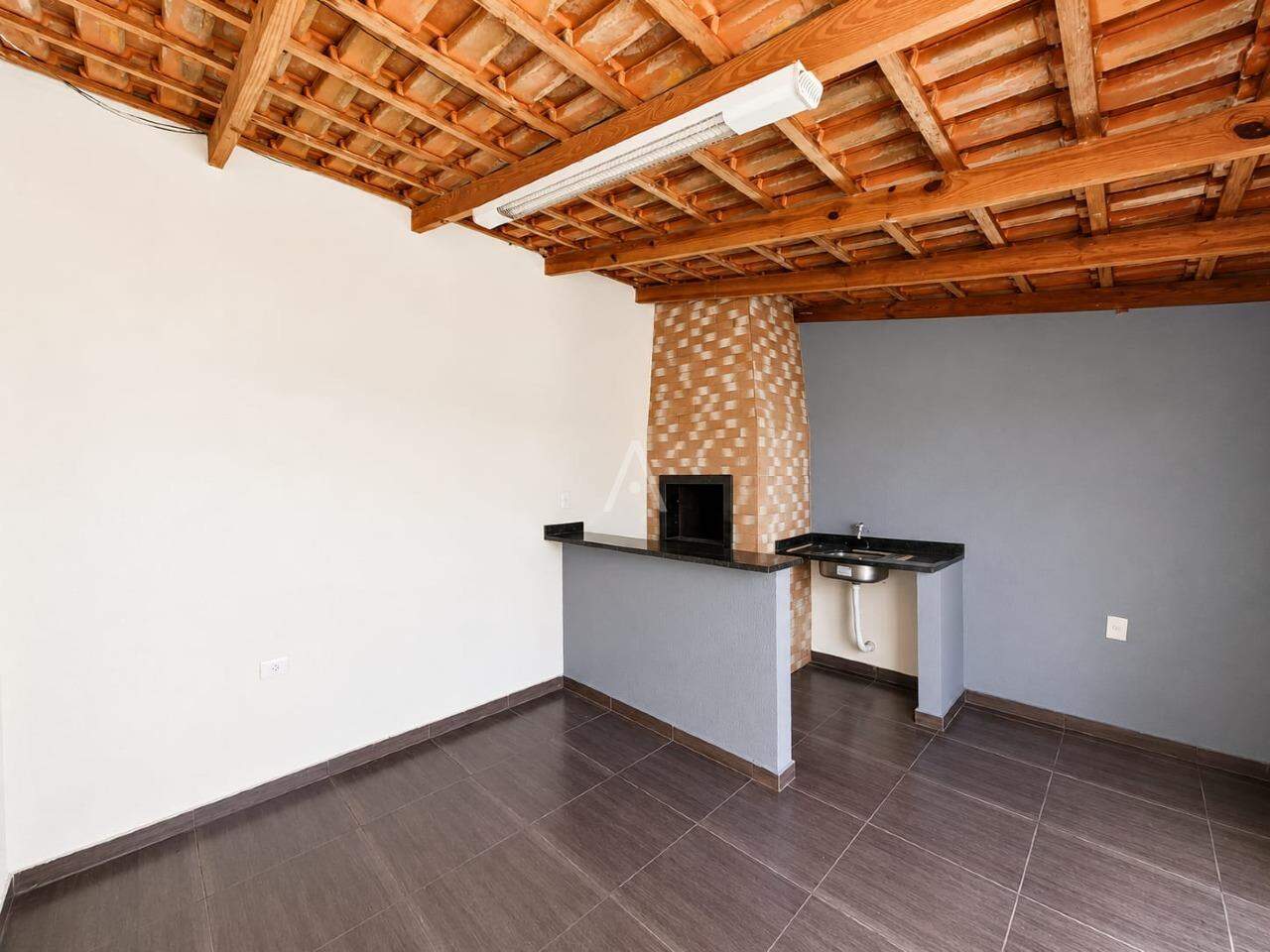 Casa Residencial para para aluguel no Bairro CANADA em CASCAVEL: 