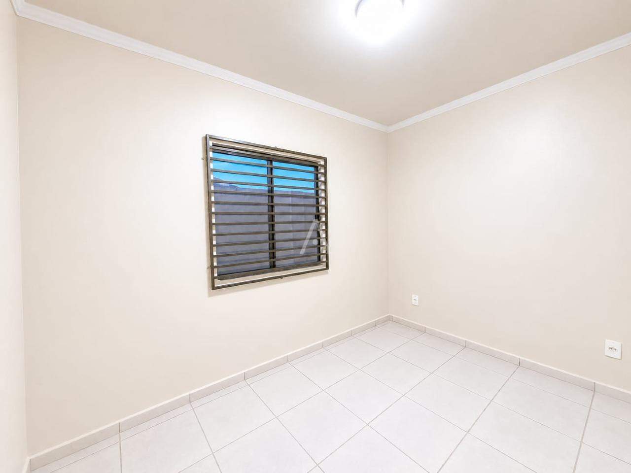 Casa Residencial para para aluguel no Bairro CANADA em CASCAVEL: 
