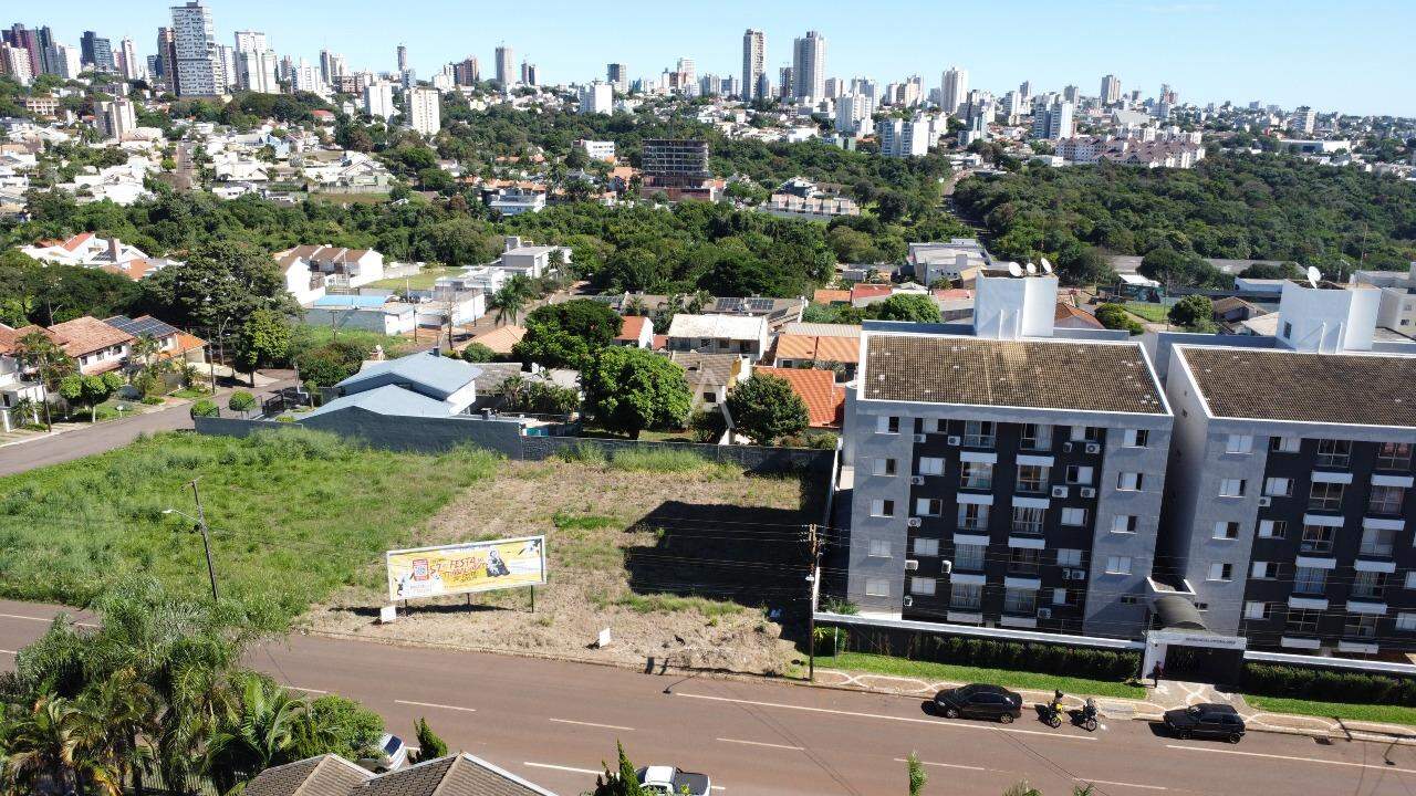 Terreno para à venda no Bairro COUNTRY em CASCAVEL: 