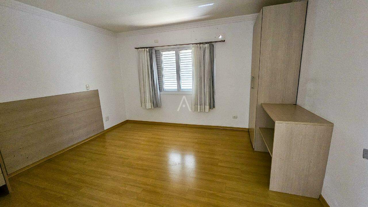 Casa Residencial para à venda no Bairro COUNTRY em CASCAVEL: 
