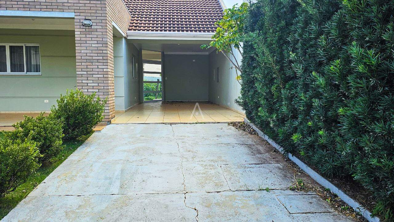 Casa Residencial para à venda no Bairro COUNTRY em CASCAVEL: 