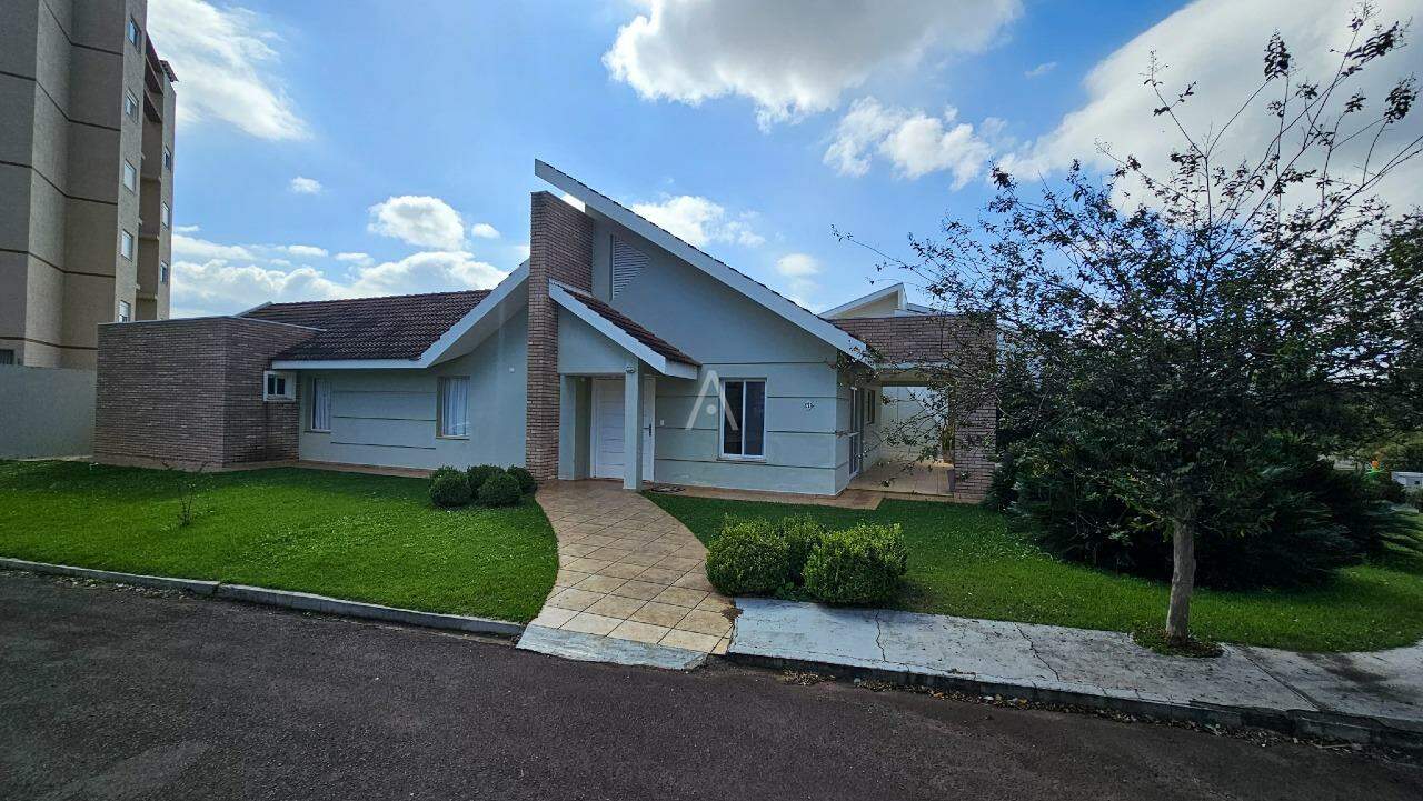 Casa Residencial para à venda no Bairro COUNTRY em CASCAVEL: 