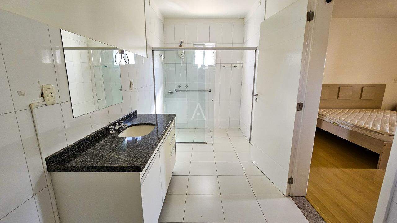 Casa Residencial para à venda no Bairro COUNTRY em CASCAVEL: 