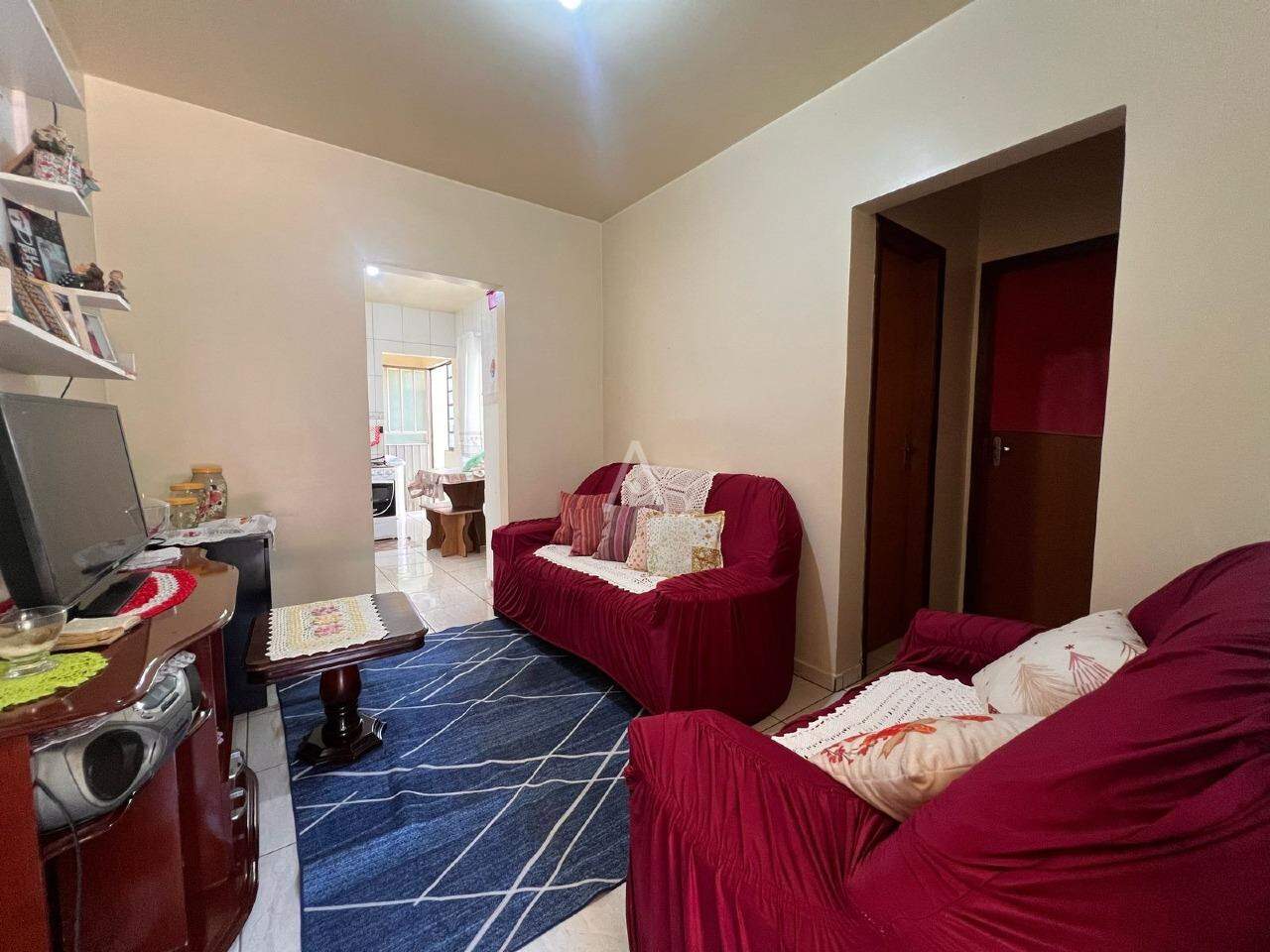 Casa Residencial para à venda no Bairro FLORESTA em CASCAVEL: 