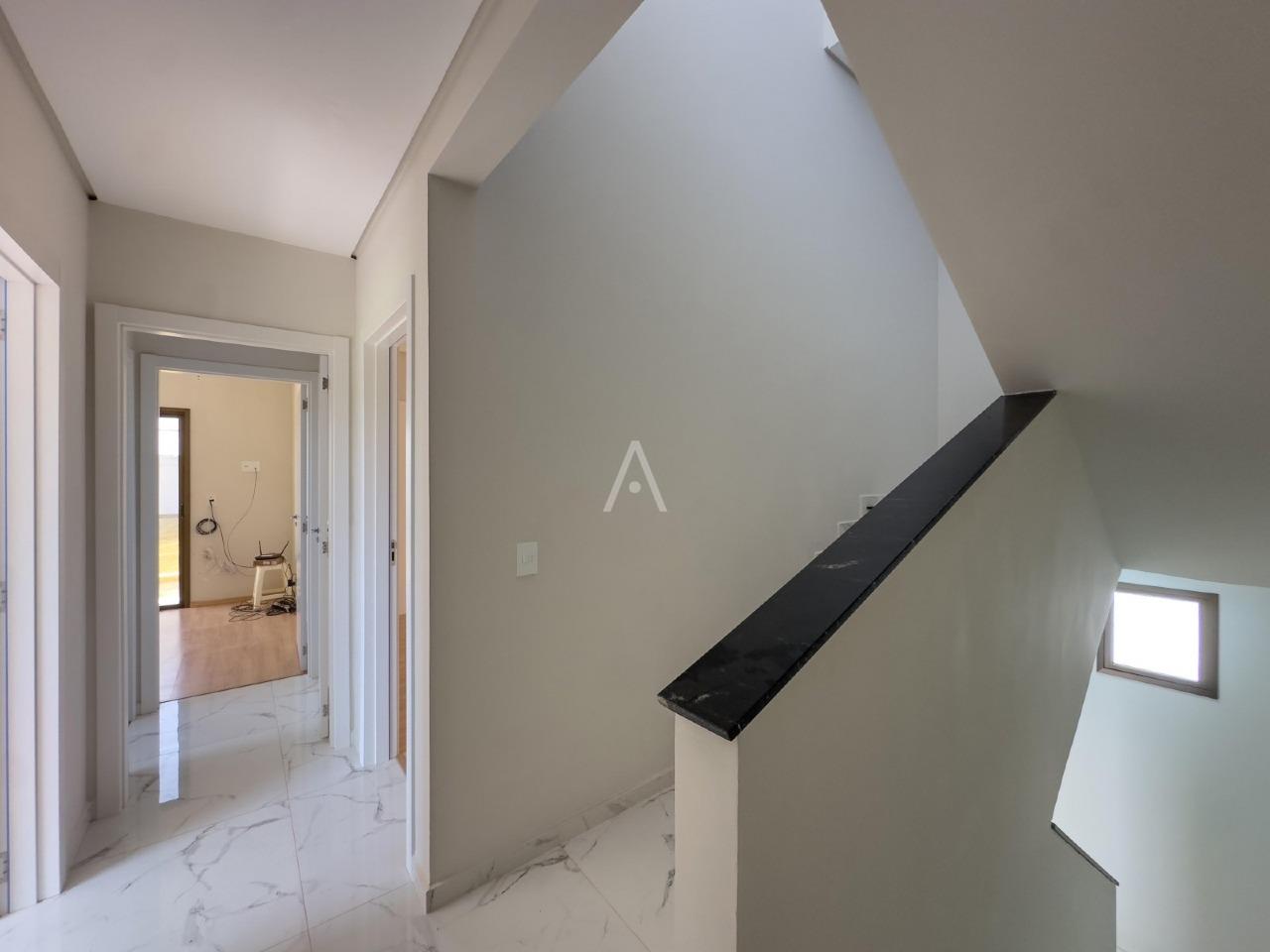 Sobrado para à venda no Bairro FAG em CASCAVEL: 