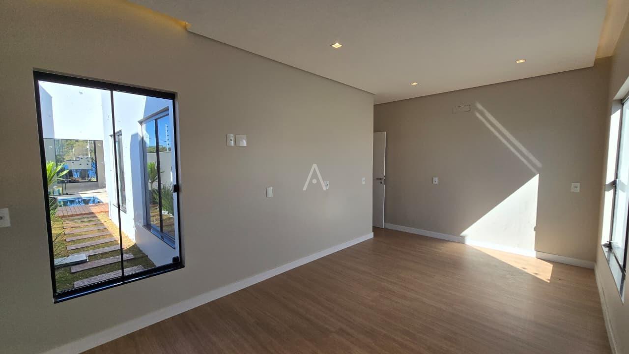 Casa Residencial para à venda no Bairro TOCANTINS em TOLEDO: 