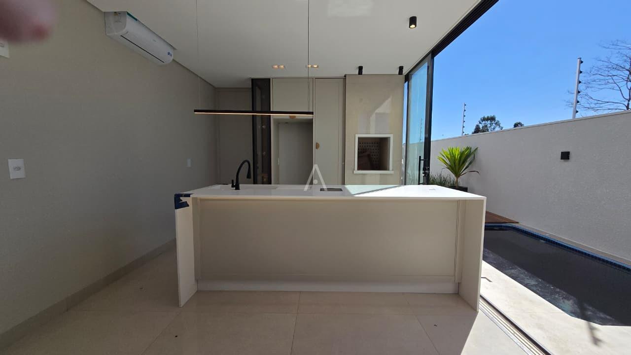 Casa Residencial para à venda no Bairro TOCANTINS em TOLEDO: 