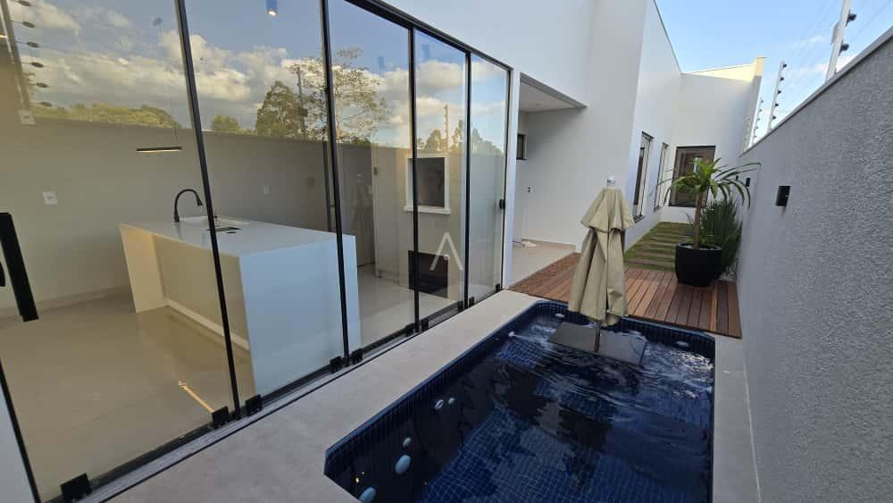 Casa Residencial para à venda no Bairro TOCANTINS em TOLEDO: 