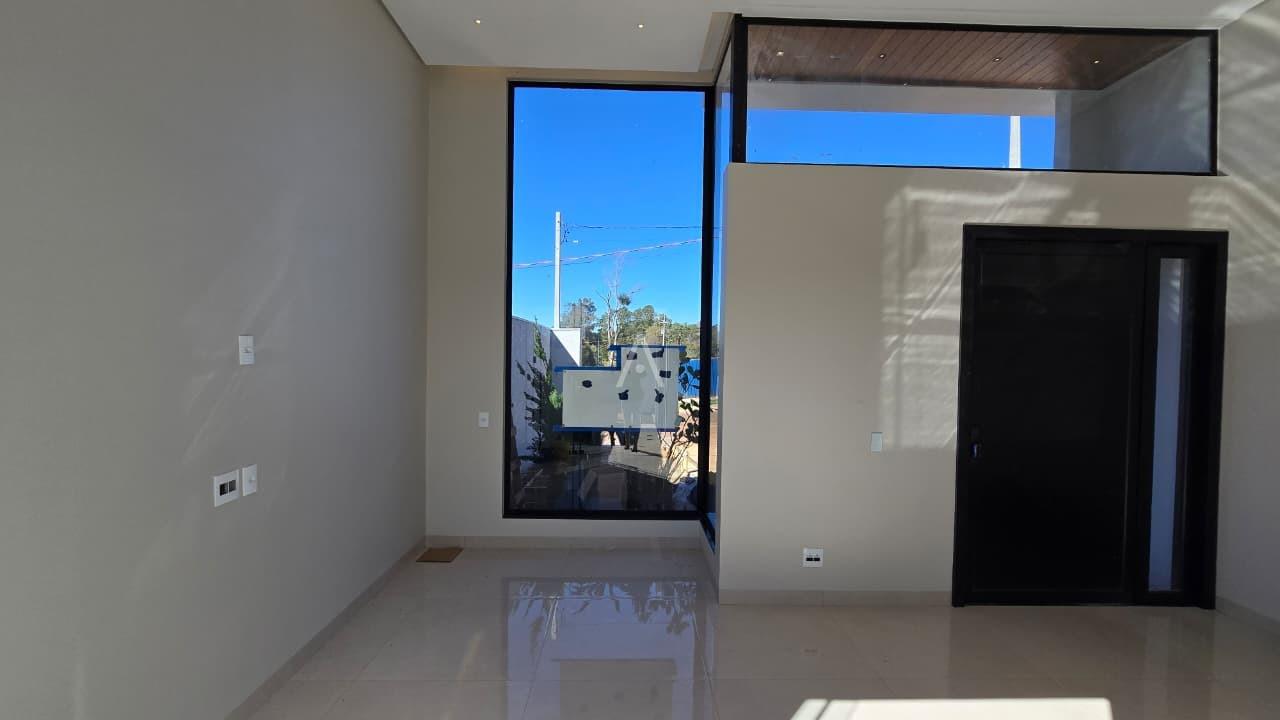 Casa Residencial para à venda no Bairro TOCANTINS em TOLEDO: 