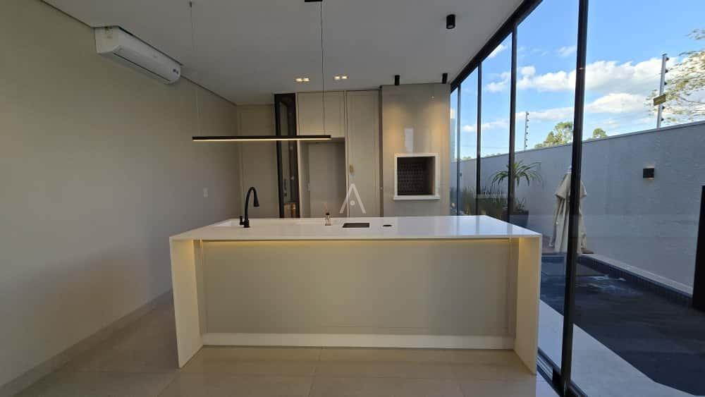 Casa Residencial para à venda no Bairro TOCANTINS em TOLEDO: 