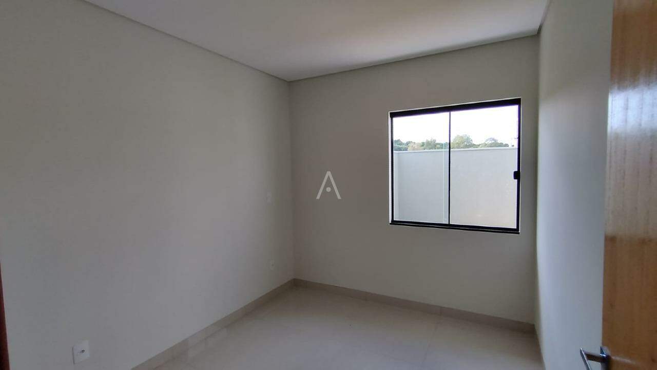 Casa Residencial para à venda no Bairro JARDIM COOPAGRO em TOLEDO: 