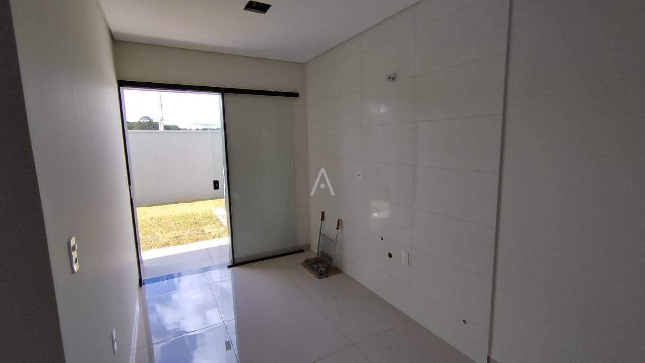 Casa Residencial para à venda no Bairro JARDIM COOPAGRO em TOLEDO: 