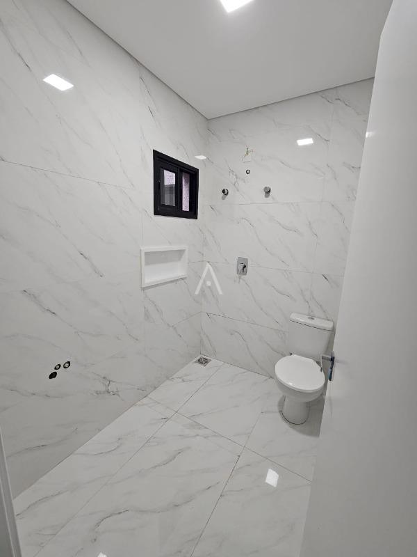 Casa Residencial para à venda no Bairro JARDIM GISELA em TOLEDO: 