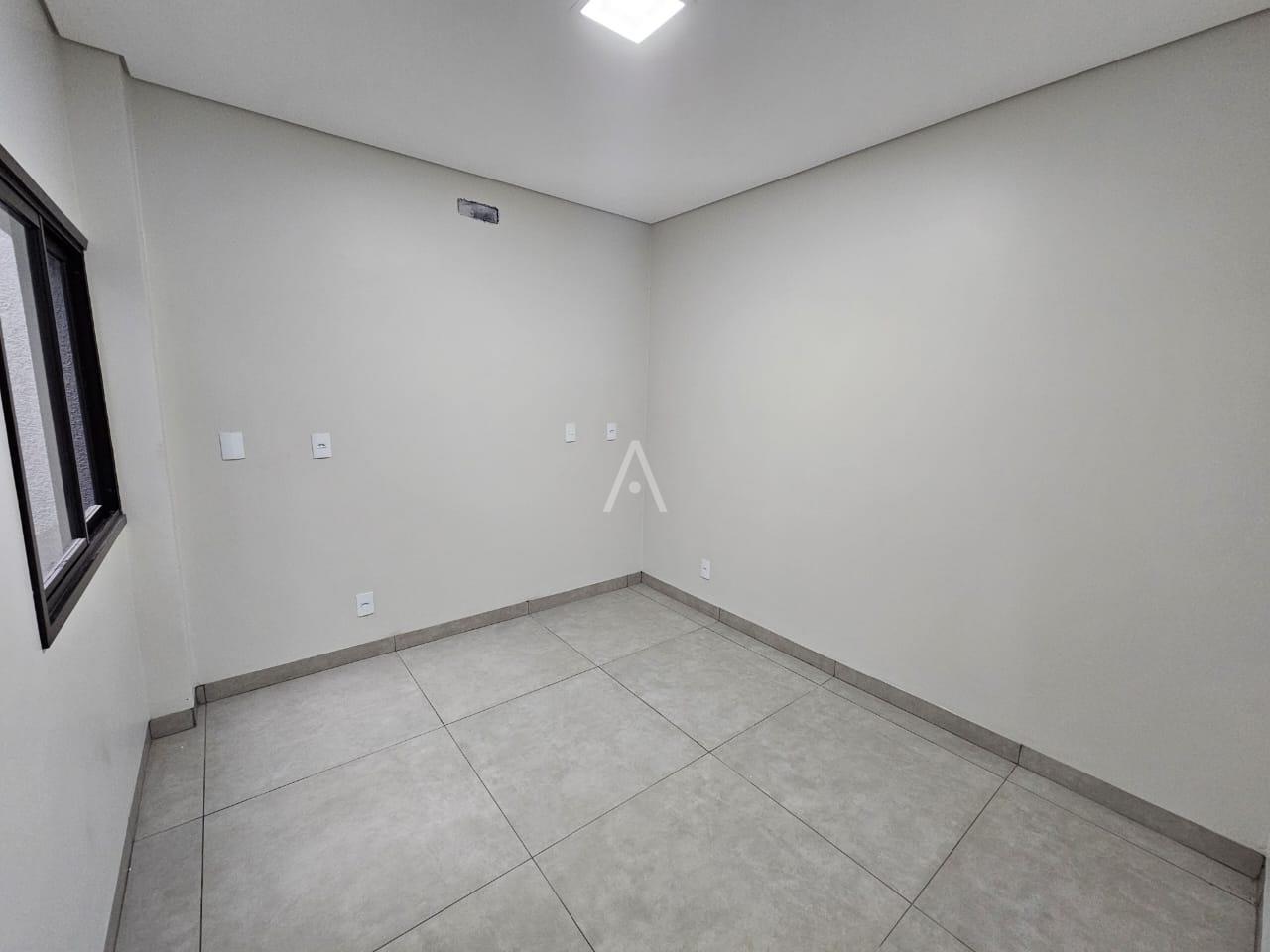 Casa Residencial para à venda no Bairro JARDIM GISELA em TOLEDO: 