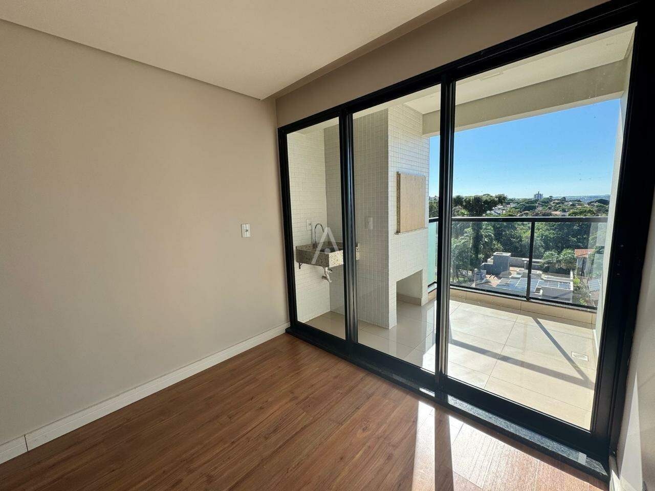 Apartamento para à venda no Bairro JARDIM PANCERA em TOLEDO: 