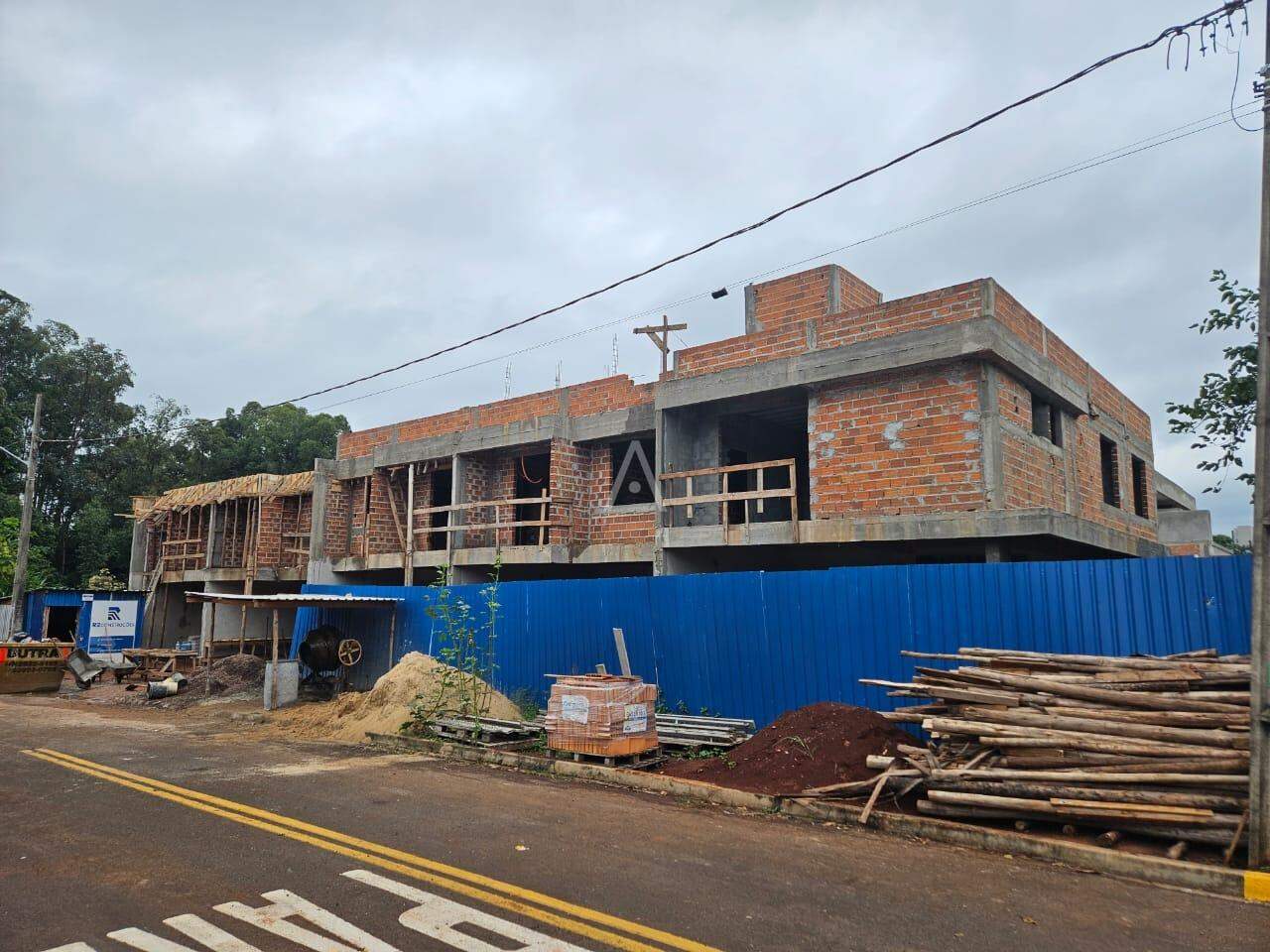Sobrado para à venda no Bairro JARDIM PORTO ALEGRE em TOLEDO: 