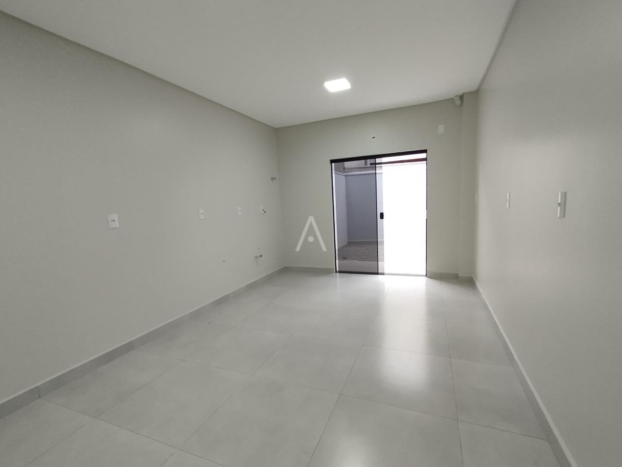 Sobrado para à venda no Bairro ESMERALDA em CASCAVEL: COZINHA