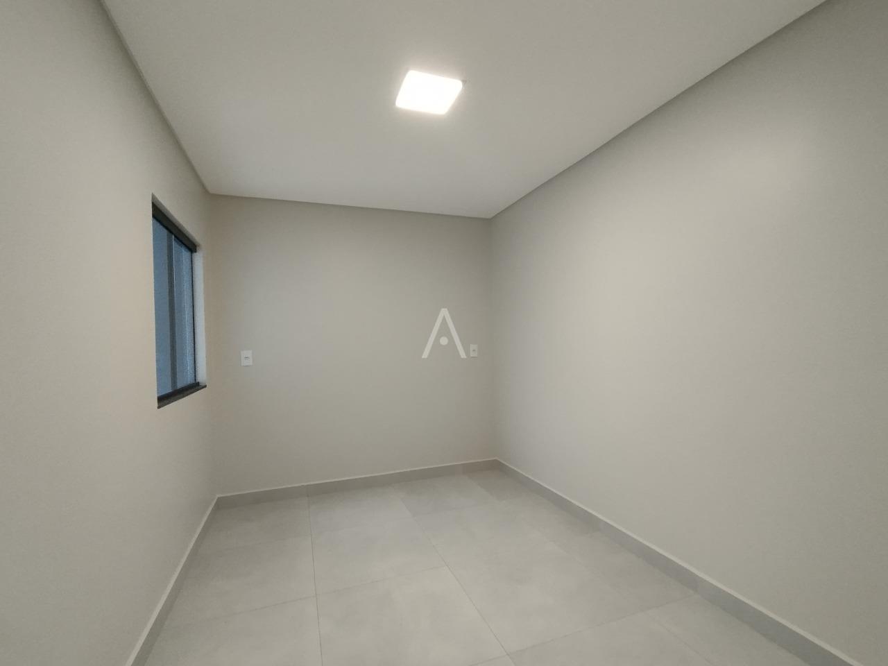 Sobrado para à venda no Bairro ESMERALDA em CASCAVEL: QUARTO 02