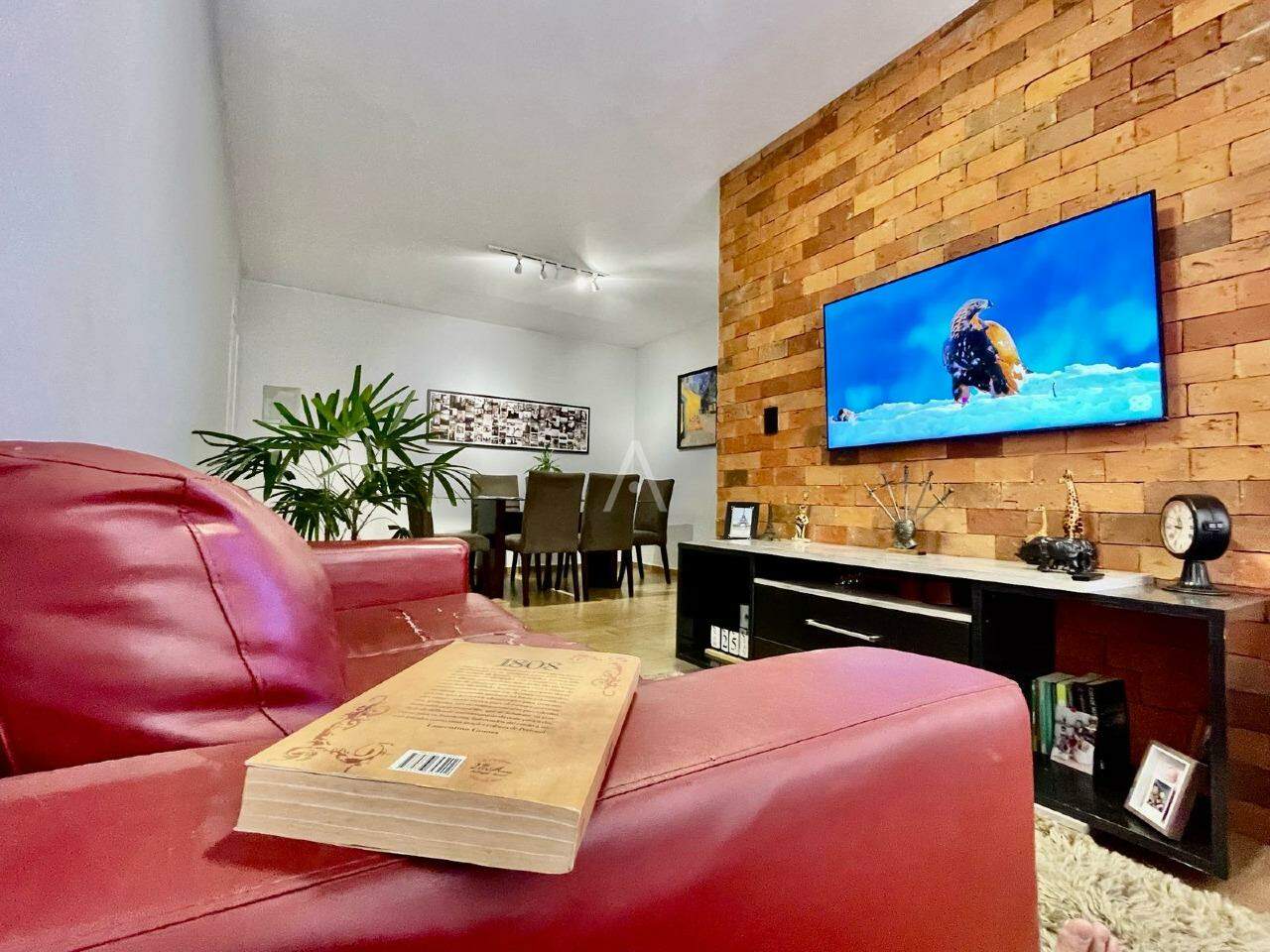 Apartamento para à venda no Bairro COUNTRY em CASCAVEL: SALA DE ESTAR