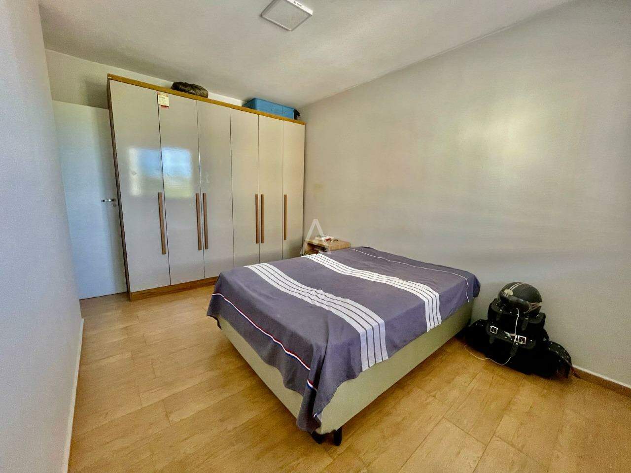 Apartamento para à venda no Bairro COUNTRY em CASCAVEL: QUARTO 01