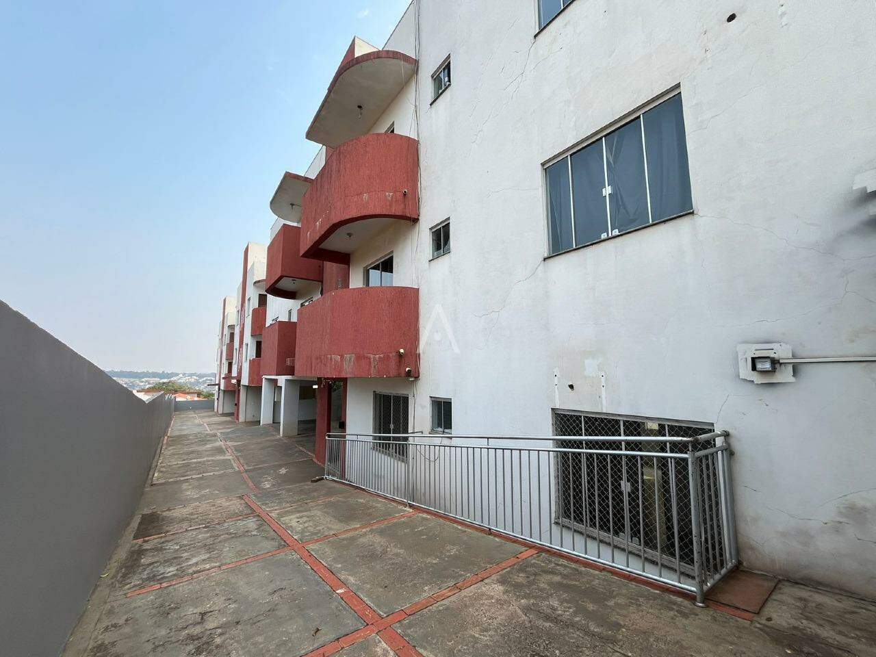 Apartamento para à venda no Bairro CENTRO em TOLEDO: 