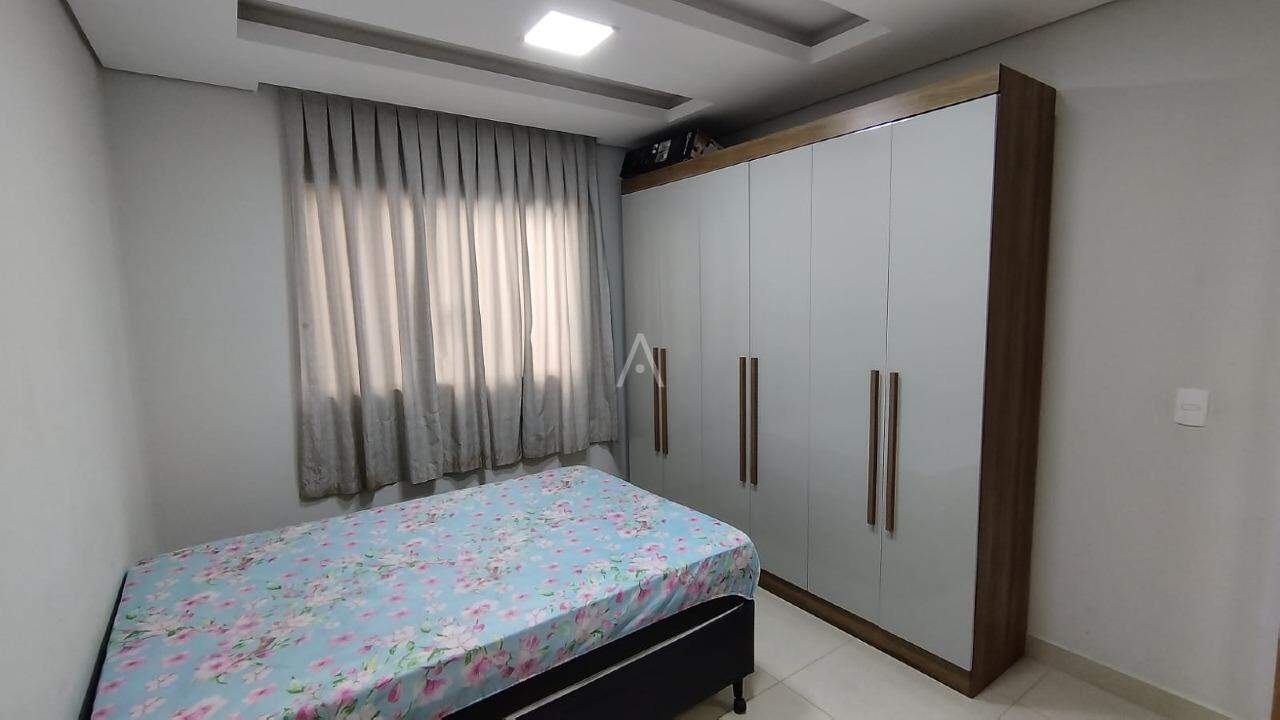 Apartamento para para aluguel no Bairro CENTRO em TOLEDO: