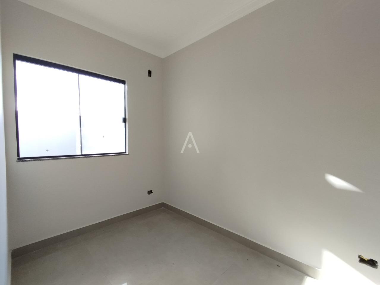 Casa Residencial para à venda no Bairro ESMERALDA em CASCAVEL: 