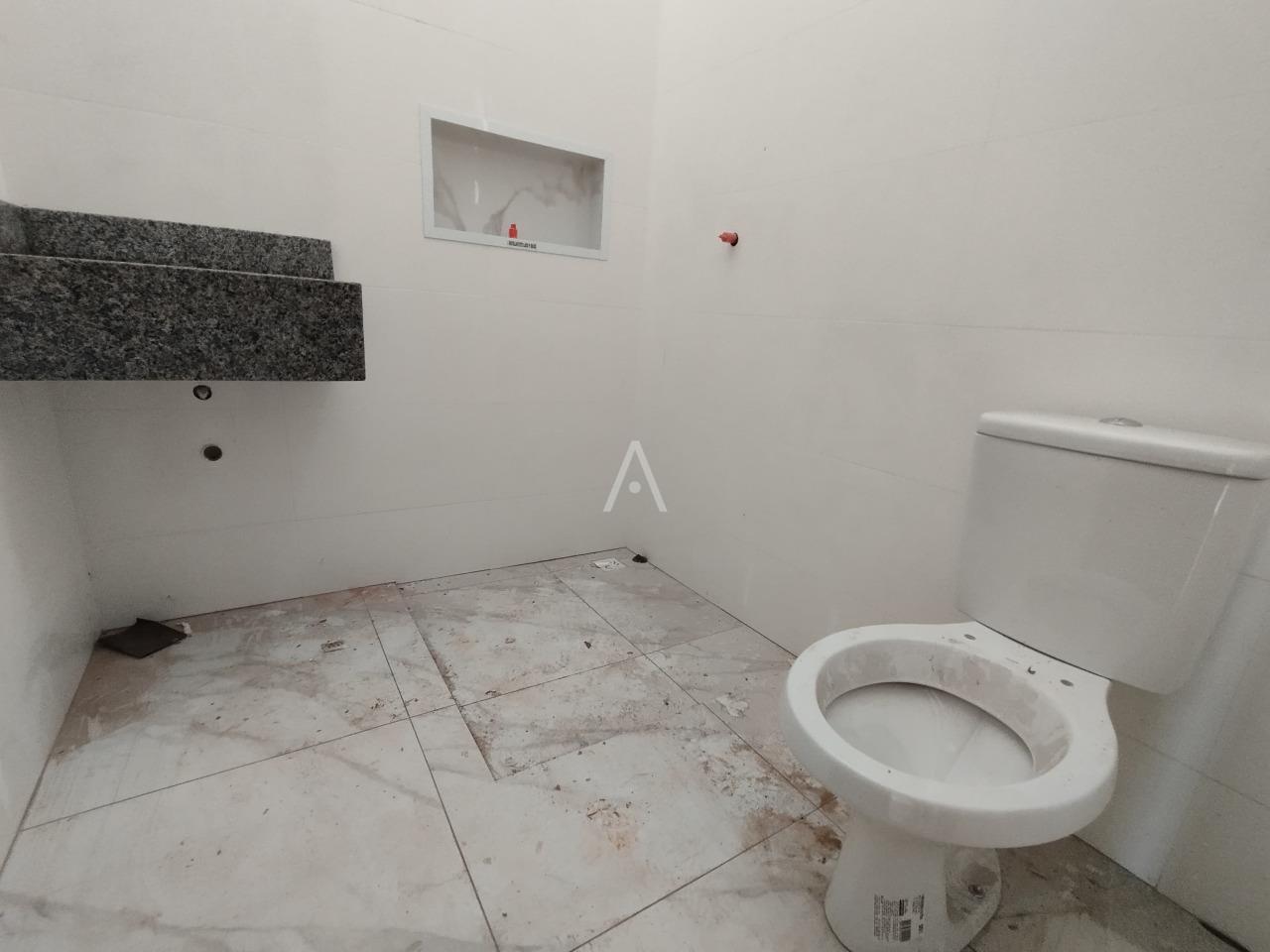 Casa Residencial para à venda no Bairro ESMERALDA em CASCAVEL: 