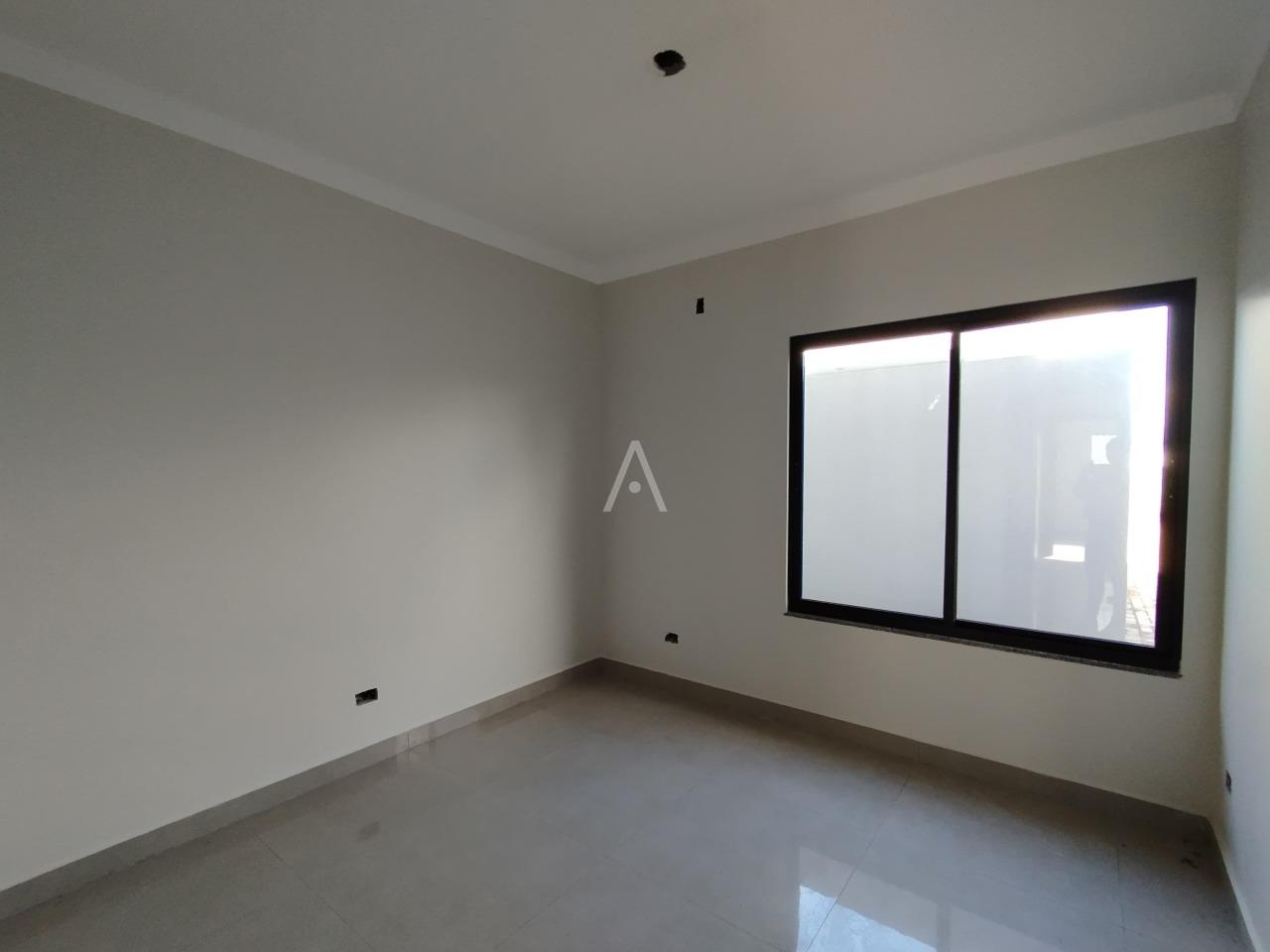 Casa Residencial para à venda no Bairro ESMERALDA em CASCAVEL: 