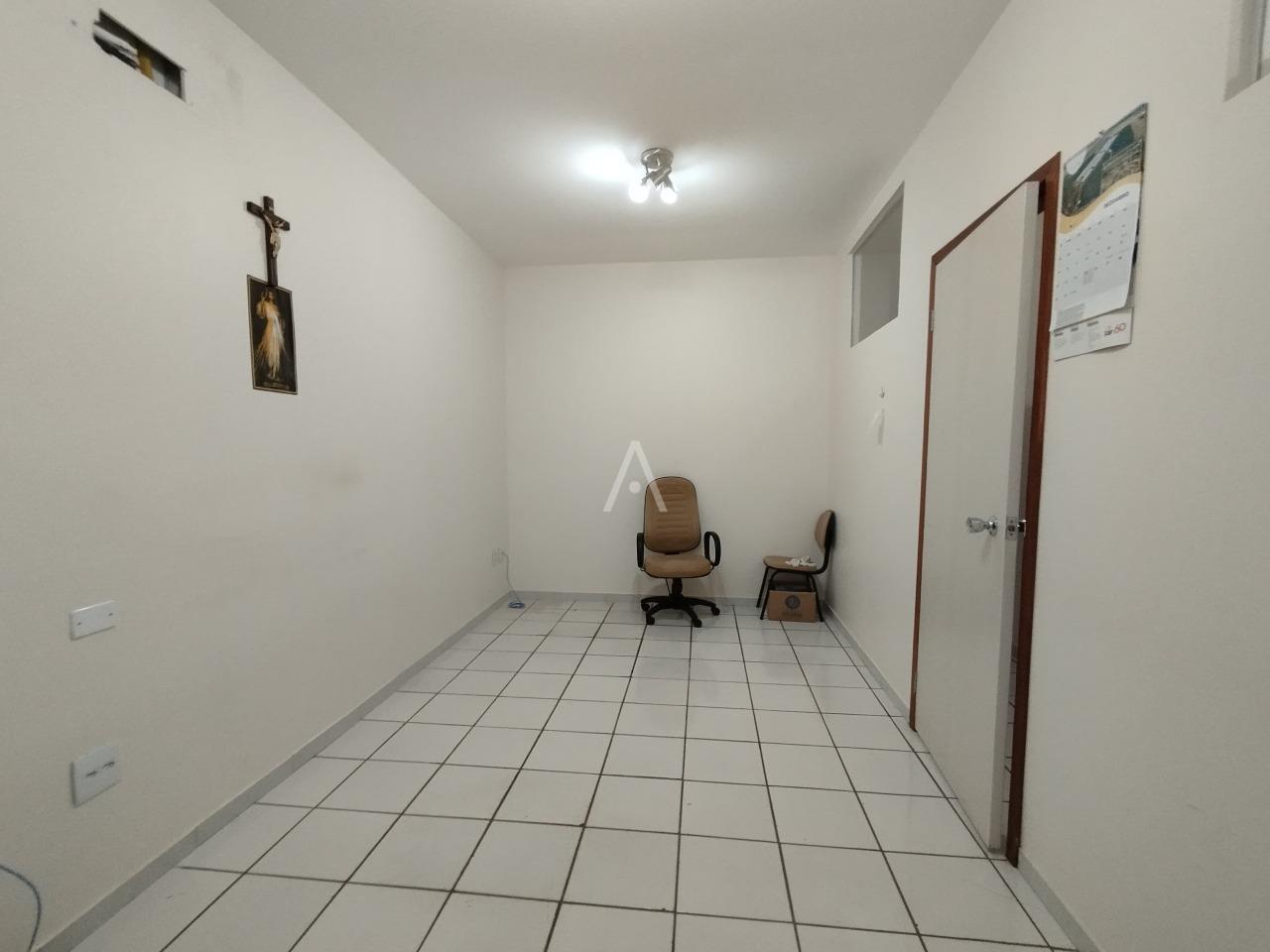 Sala Comercial para para aluguel no Bairro CENTRO em CASCAVEL: SALA 02