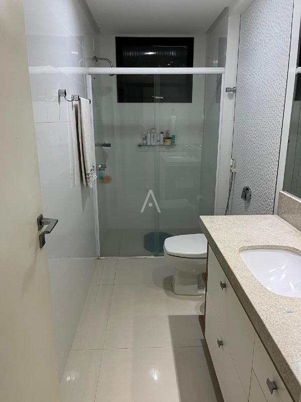 Apartamento para à venda no Bairro CENTRO em CASCAVEL: 