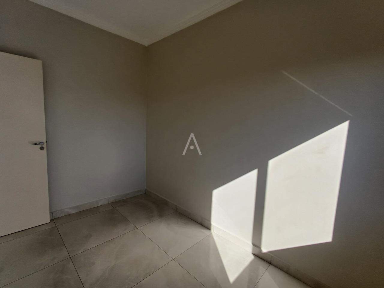 Casa Residencial para para aluguel no Bairro FLORAIS DO PARANA em CASCAVEL: 