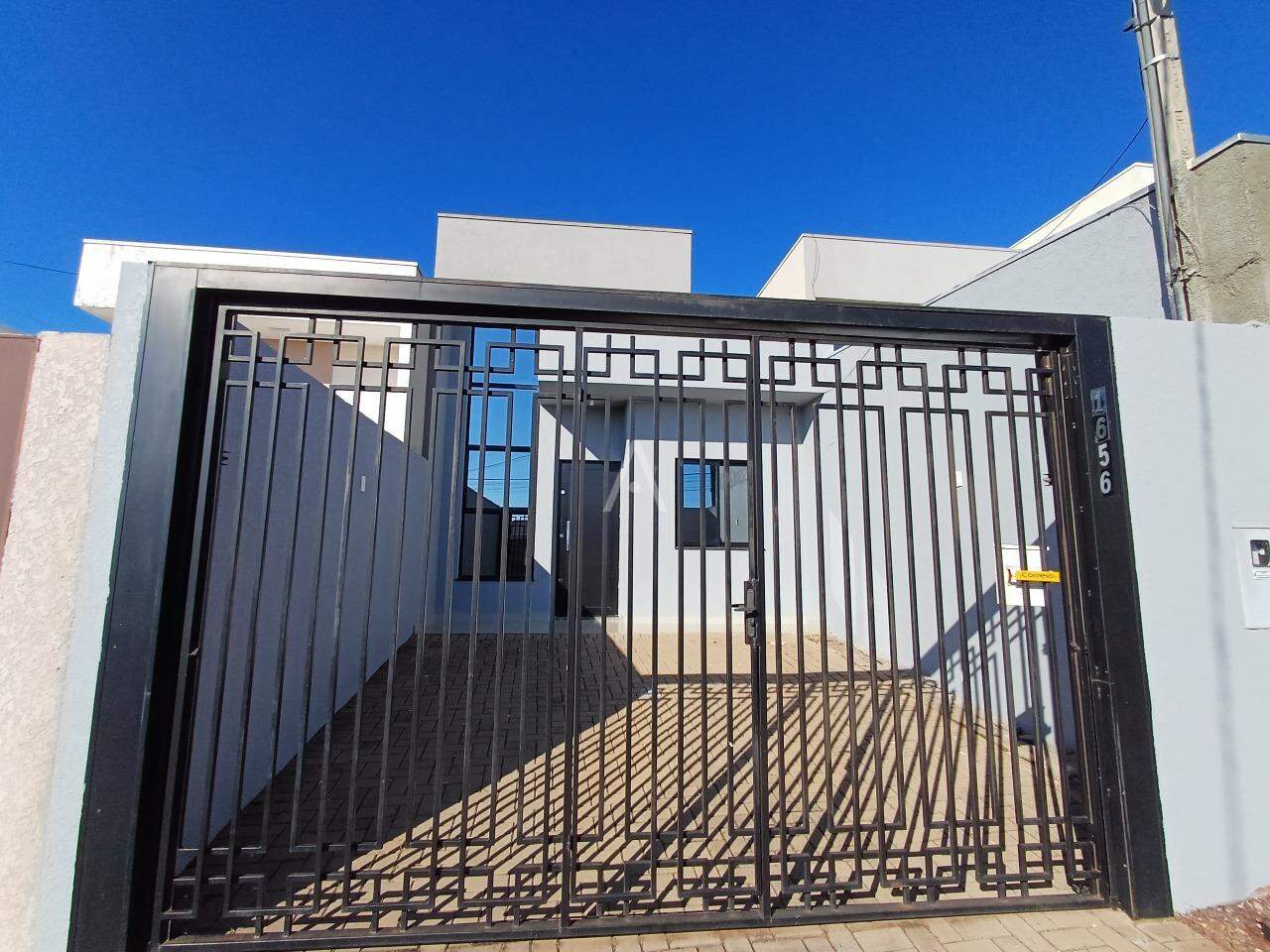 Casa Residencial para para aluguel no Bairro FLORAIS DO PARANA em CASCAVEL: 