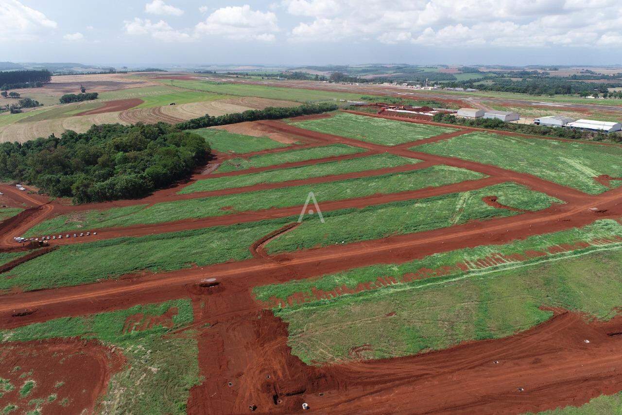 Terreno para à venda no Bairro GUARUJA em CASCAVEL: FOTO COM AEROPORTO FUNDOS