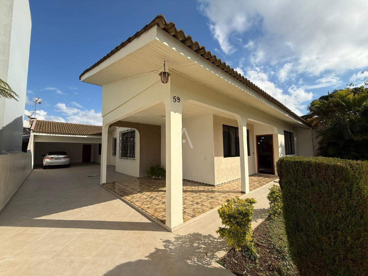 Casa Residencial para à venda no Bairro MARIA LUIZA em CASCAVEL: 