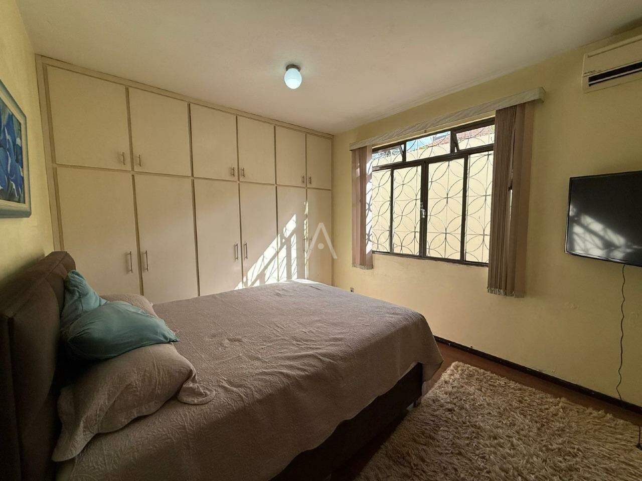 Casa Residencial para à venda no Bairro MARIA LUIZA em CASCAVEL: 