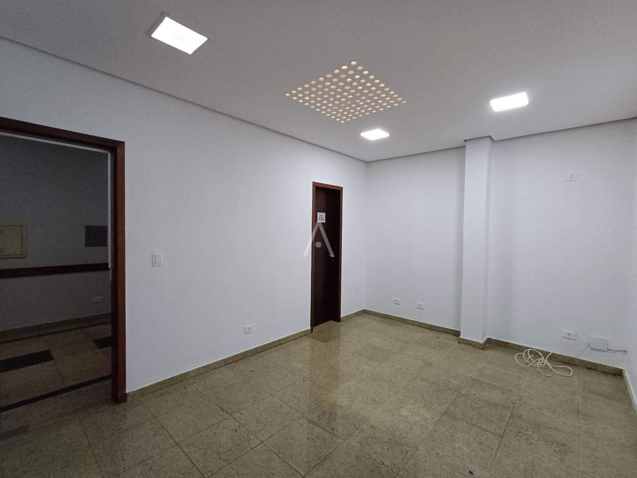 Sala Comercial para à venda no Bairro CENTRO em CASCAVEL: 